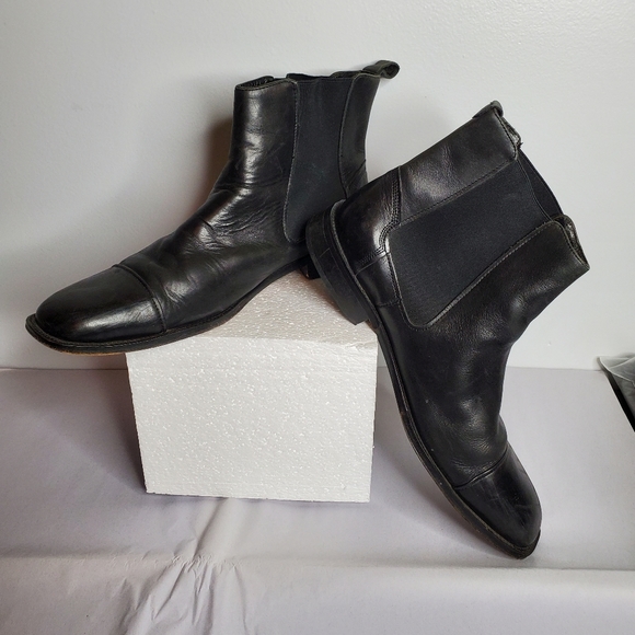 Banana Republic Other - Banana Republic mens ankle boots size 10.5 black leather